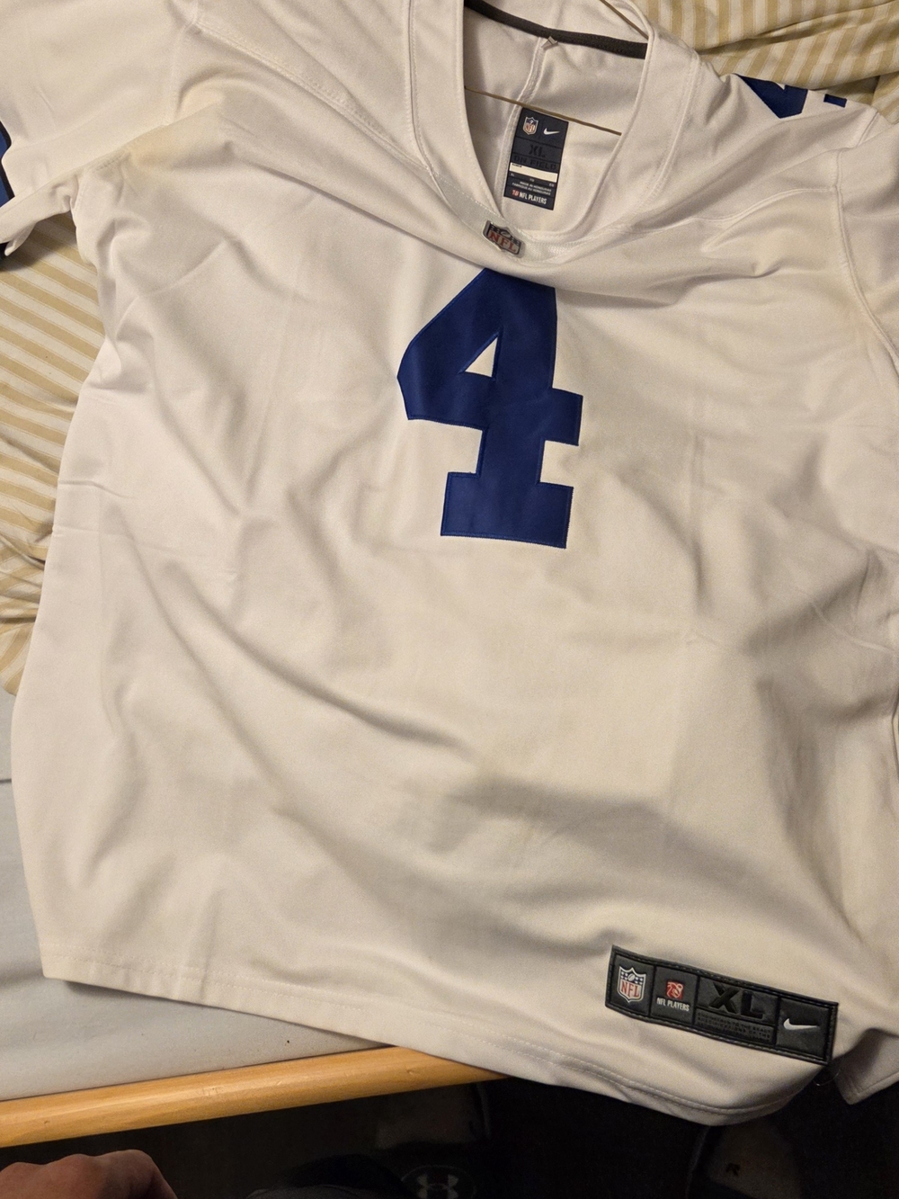 Nike Men’s White Dallas Cowboys #4 Football Jersey